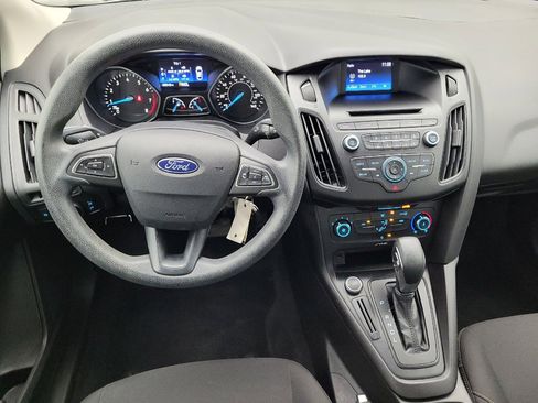 Used 2017 Ford Focus S image 22