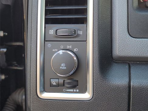 Used 2020 RAM 1500 Classic Warlock w/ Electronics Group image 25