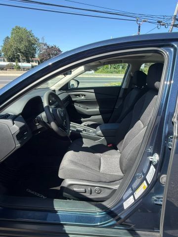 Used 2024 Honda Accord EX image 16