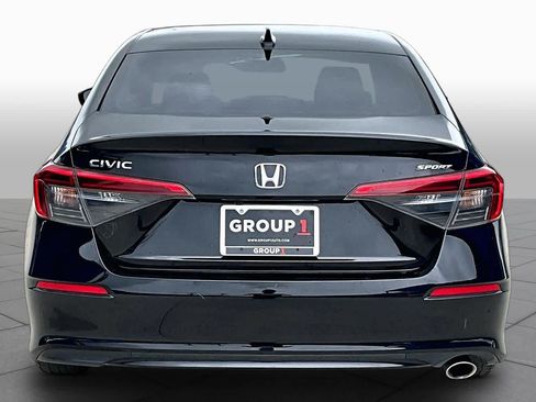 Used 2023 Honda Civic Sport image 5