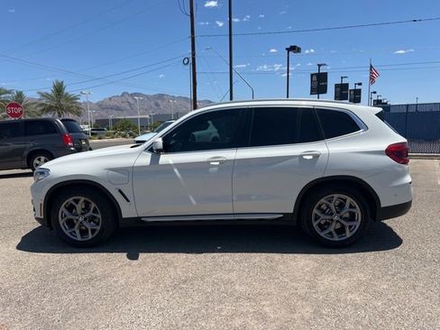Used 2021 BMW X3 xDrive30e w/ Premium Package AWD/4WD image 7
