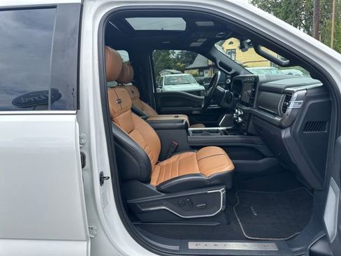 Used 2024 Ford F350 Platinum w/ Tremor Off-Road Package AWD/4WD image 26