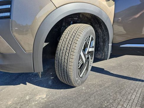 New 2026 Nissan Kicks SV image 35