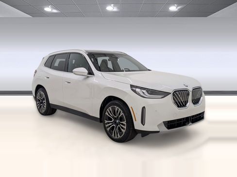 New 2026 BMW X3 xDrive30i w/ Premium Package AWD/4WD image 7