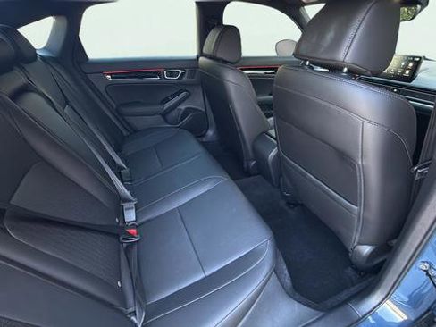 Used 2025 Honda Civic Sport image 24