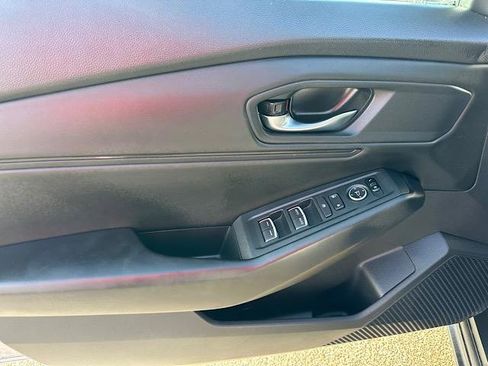 Used 2023 Honda Accord EX image 19