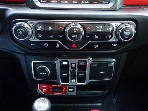 Used 2019 Jeep Wrangler Unlimited Rubicon image 17