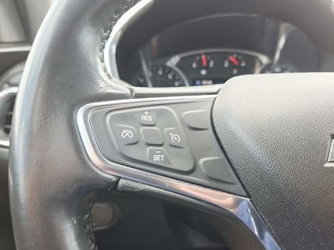 Used 2019 Chevrolet Equinox LT FWD image 7