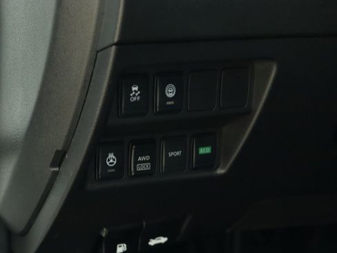 Used 2021 Nissan Rogue Sport SV image 10