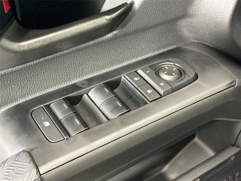 New 2026 Toyota Tacoma SR5 image 28