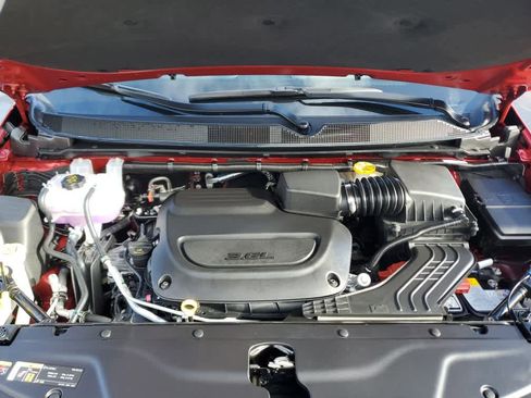 New 2026 Chrysler Pacifica Select image 11