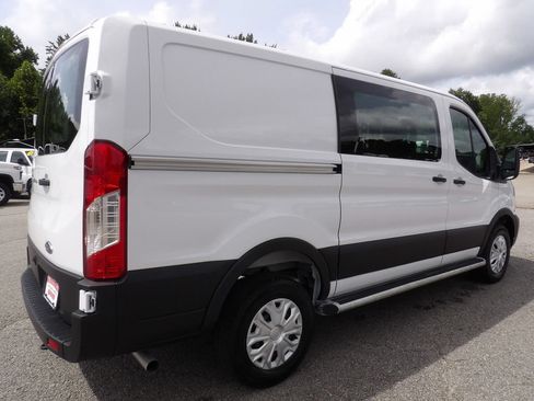 Used 2025 Ford Transit 250 Low Roof w/ Exterior Upgrade Package RWD image 8