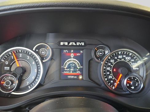 Used 2024 RAM 1500 Big Horn AWD/4WD image 10