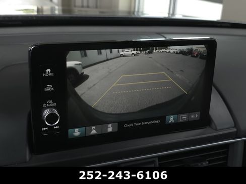 Used 2025 Honda Pilot Touring image 19