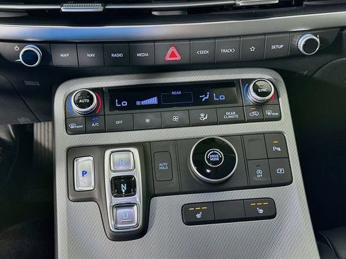 Certified 2025 Hyundai Palisade XRT FWD image 16