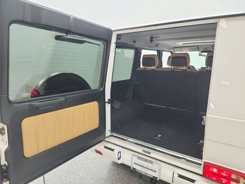 Used 2017 Mercedes-Benz G 550 image 23