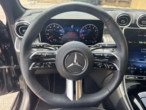 Used 2026 Mercedes-Benz GLC 300 4MATIC image 24