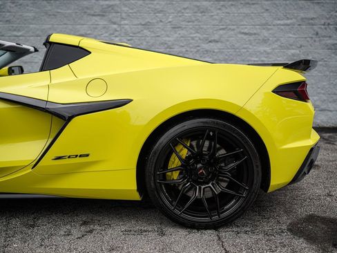 Used 2023 Chevrolet Corvette Z06 w/ LPO, Roadside Safety Package RWD image 11