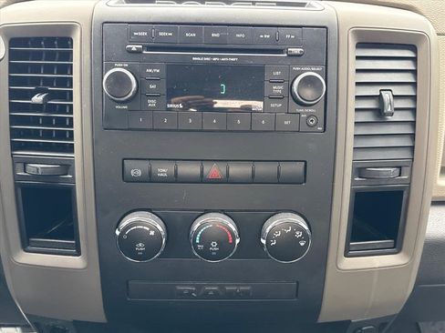 Used 2012 RAM 3500 ST w/ Chrome Appearance Group image 24