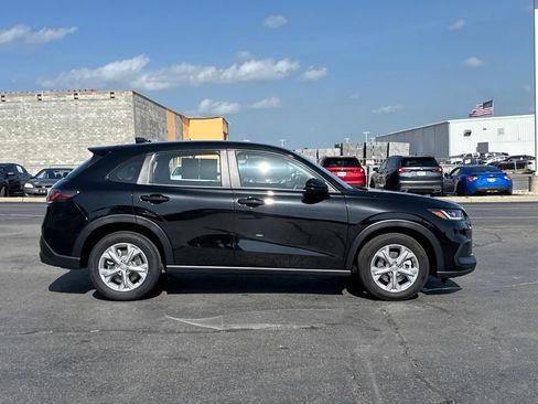 Certified 2024 Honda HR-V LX image 8