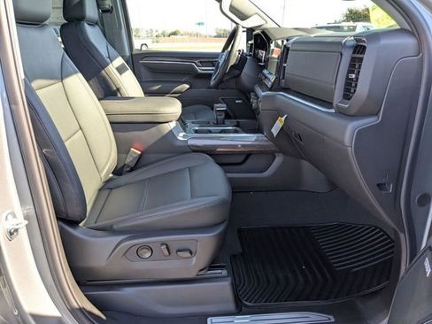 New 2026 Chevrolet Silverado 1500 LTZ w/ LTZ Premium Package image 37