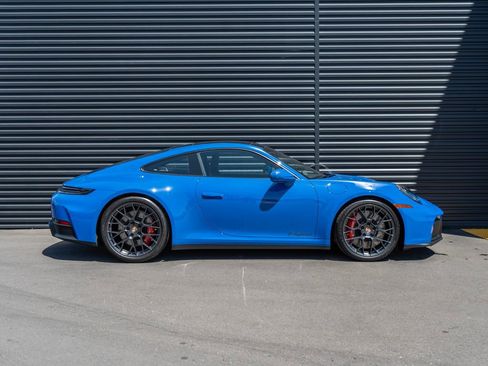 New 2026 Porsche 911 Carrera GTS RWD image 8