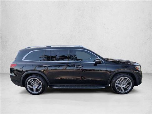 Used 2021 Mercedes-Benz GLS 450 4MATIC image 4