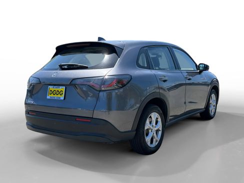 Used 2025 Honda HR-V LX image 5