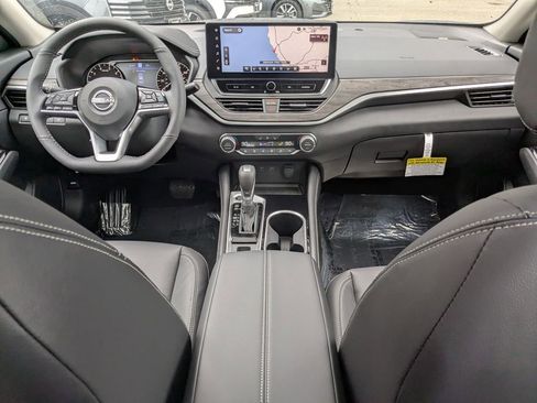 New 2025 Nissan Altima 2.5 SL image 24
