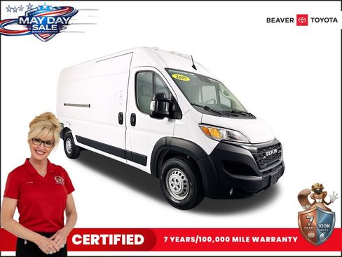 Used 2025 RAM ProMaster 2500 w/ Convenience Group FWD image 1