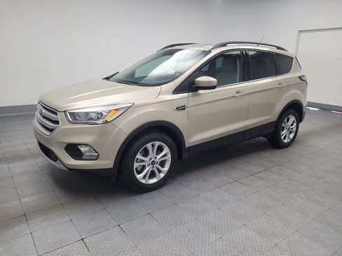 Used 2018 Ford Escape SEL AWD/4WD image 2