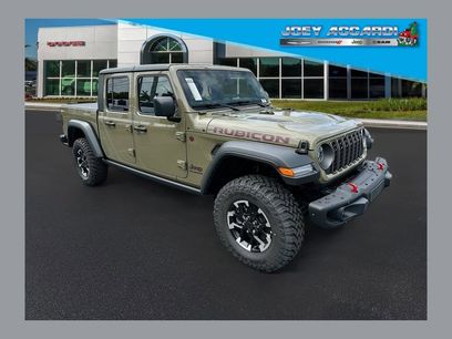 New 2026 Jeep Gladiator Rubicon w/ Dual Top Group