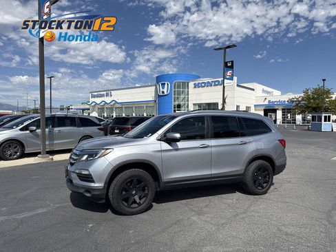 Used 2017 Honda Pilot EX-L image 1