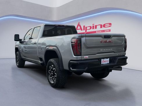 Used 2025 GMC Sierra 2500 AT4X AWD/4WD image 3