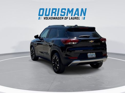 Used 2022 Chevrolet TrailBlazer LT w/ Convenience Package FWD image 6