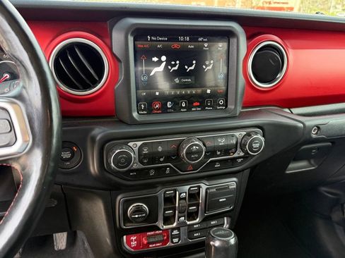 Used 2020 Jeep Gladiator Rubicon AWD/4WD image 21