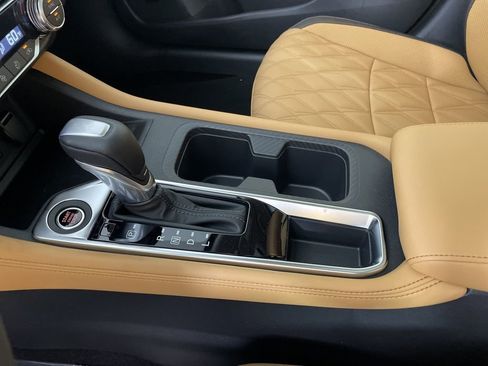 New 2025 Nissan Sentra SV w/ SV Premium Package image 30