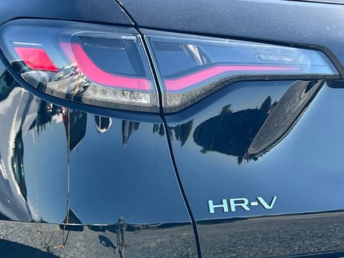 Used 2024 Honda HR-V EX-L image 34