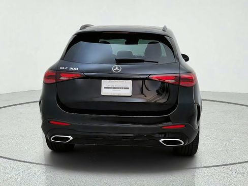 Certified 2026 Mercedes-Benz GLC 300 image 10