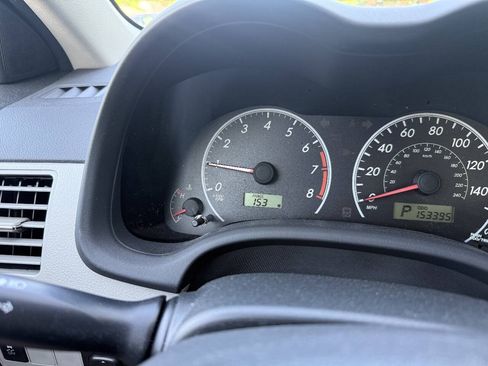 Used 2013 Toyota Corolla LE FWD image 22
