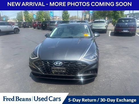 Used 2023 Hyundai Sonata SEL w/ Convenience Package FWD image 2