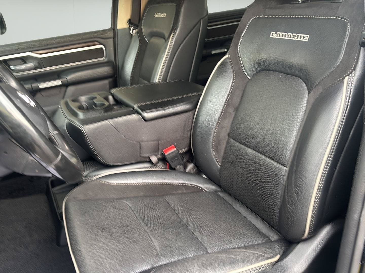 Used 2021 RAM 1500 Laramie AWD/4WD image 5