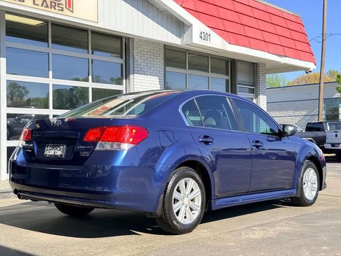 Used 2011 Subaru Legacy 2.5i Premium w/ All-Weather Pkg image 3