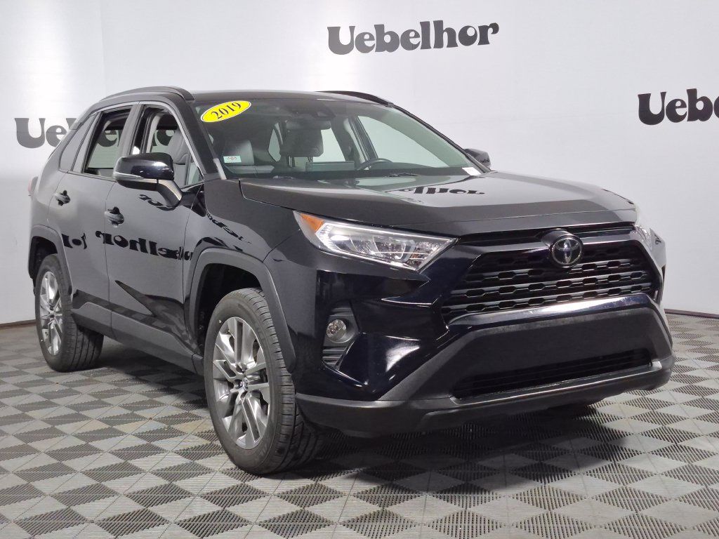 Used 2019 Toyota RAV4 XLE Premium w/ Cold Weather Package AWD/4WD 360° Tour