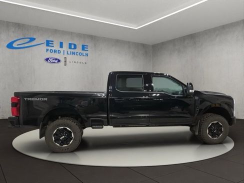 Used 2025 Ford F250 Lariat w/ Lariat Ultimate Package image 5