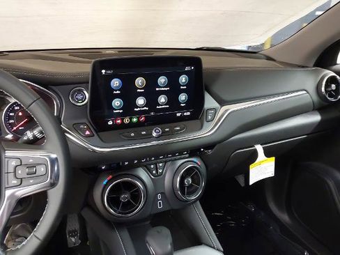 New 2026 Chevrolet Blazer LT w/ Midnight/Sport Edition image 21