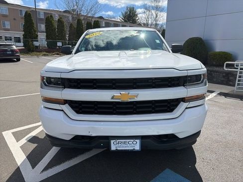 Used 2019 Chevrolet Silverado 1500 Custom AWD/4WD image 2