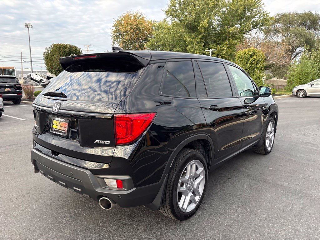 Used 2025 Honda Passport EX-L image 5