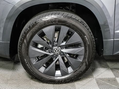 Used 2024 Volkswagen Taos S image 38