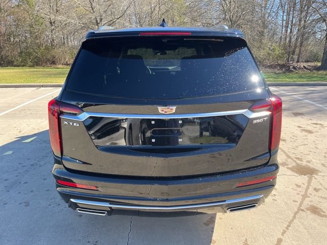 New 2025 Cadillac XT6 Luxury FWD image 4